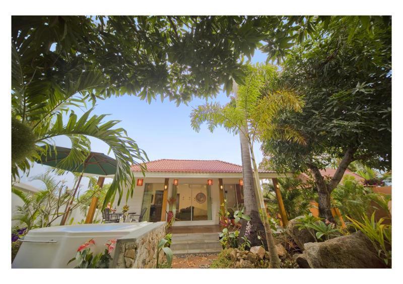 Курортный комплекс Paradise Island Estate 4*