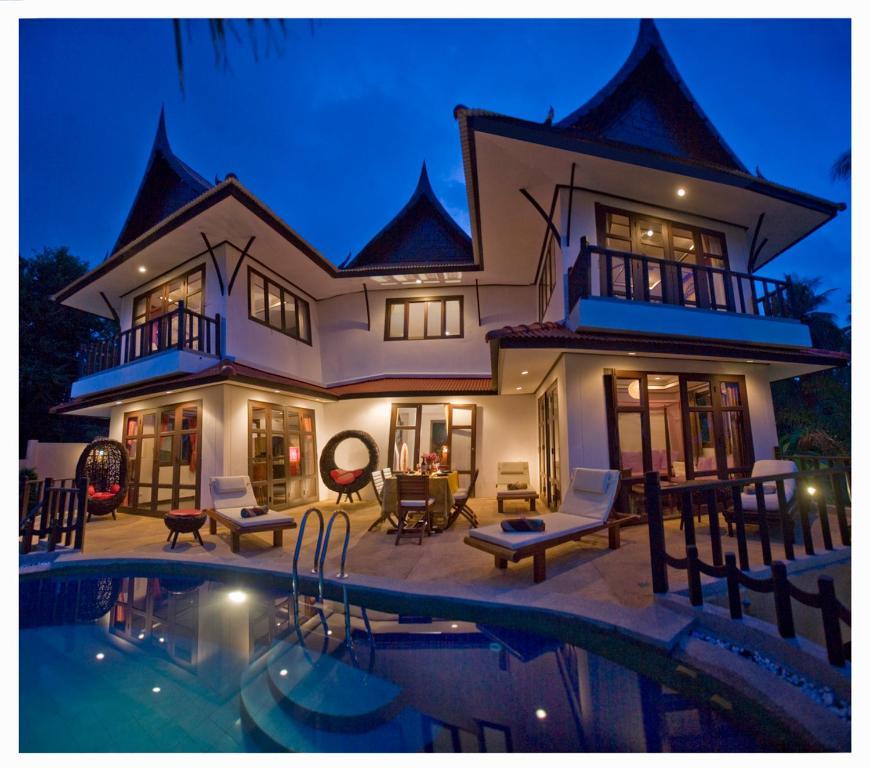 Paradise Island Estate Курортный комплекс 4*