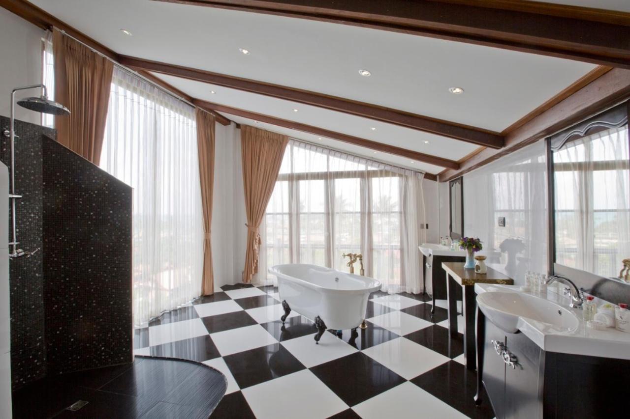 Paradise Island Estate Курортный комплекс 4*